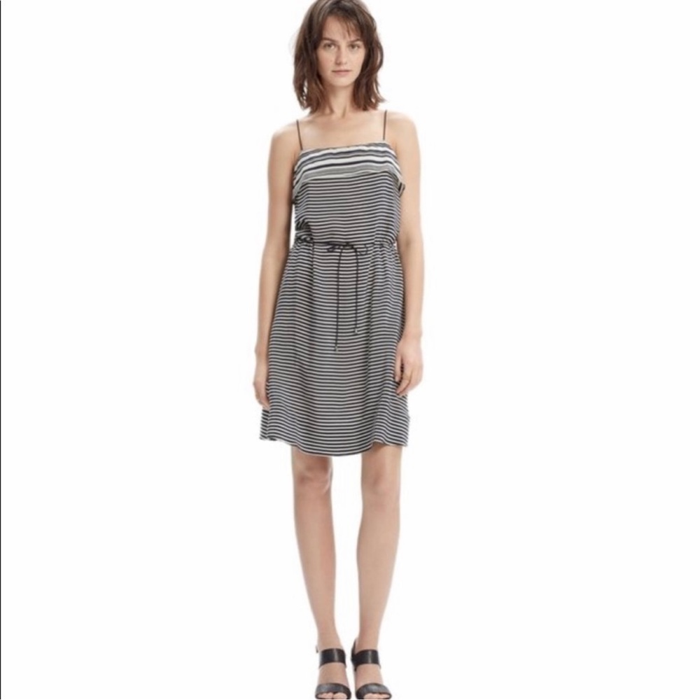 🦊 Madewell black white silk striped drawstring dress